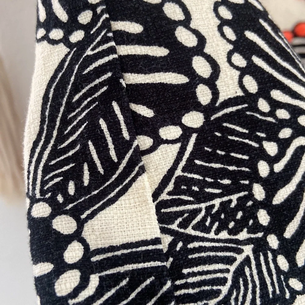 J. Crew beaded sleeveless top embellished structured tank spring vacation size 2 - Picture 7 of 16